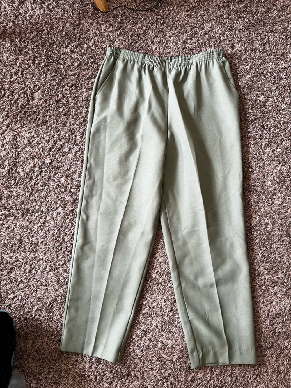 Woman’s Olive Green Casual Trousers